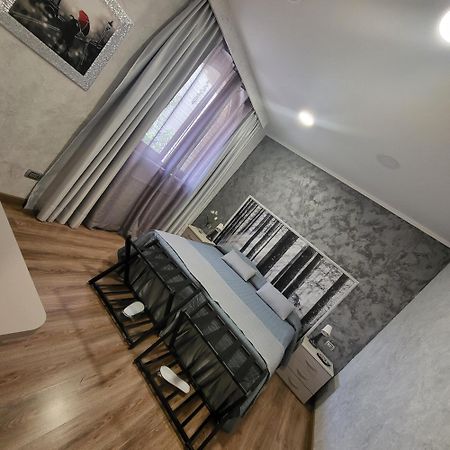 Illuvia 2 Affitta Camere Cornaredo Buitenkant foto