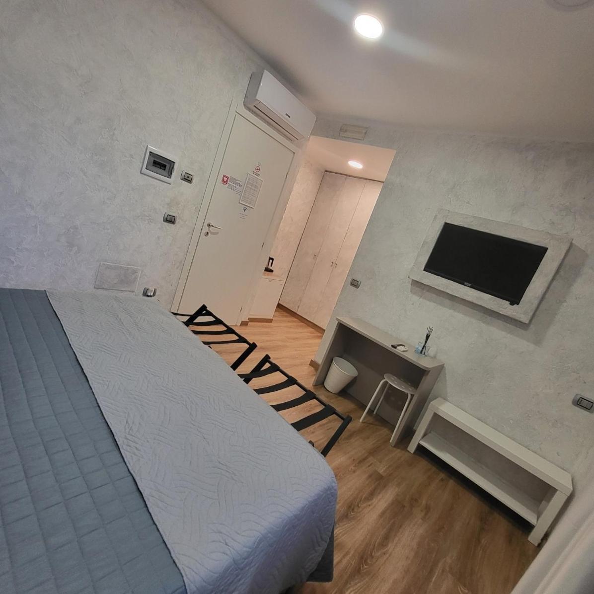 Illuvia 2 Affitta Camere Cornaredo Buitenkant foto